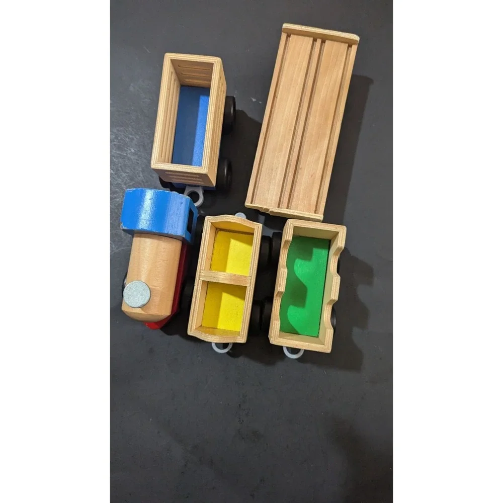 Melissa & Doug Wood Wooden Farm Train Chunky Set 3 cars 1 ENGINE set of 4 #4545‎